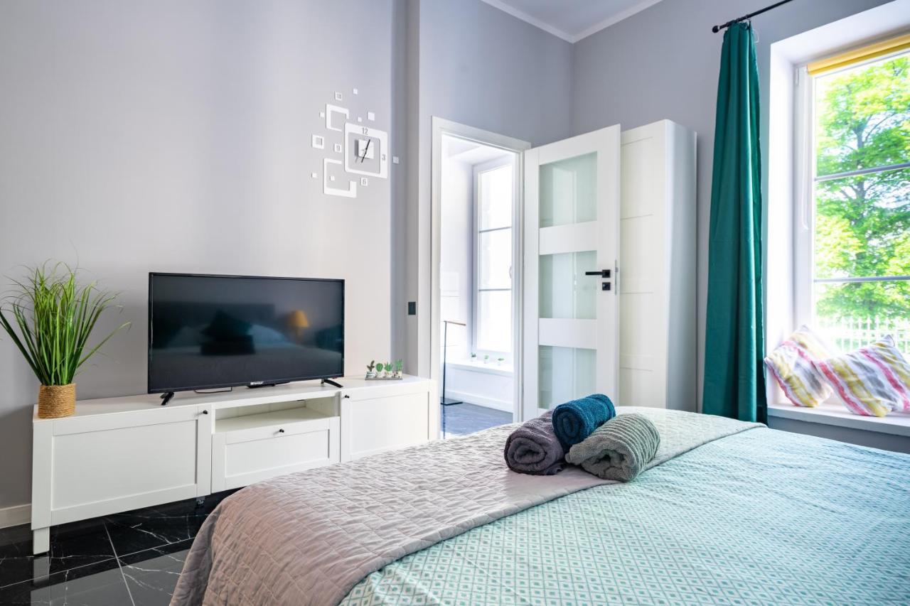 Stylish Studio In The Heart Of The City. Varşova Dış mekan fotoğraf