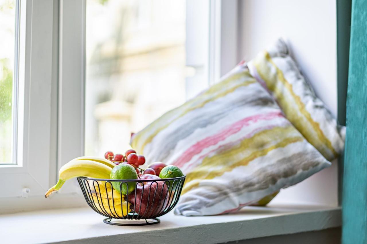 Stylish Studio In The Heart Of The City. Varşova Dış mekan fotoğraf